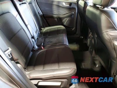 Zdjęcie 11 z 14 samochodu: 2025 FORD ESCAPE ST LINE VIN:1FMCU9MN4SUA27494 - miniatura