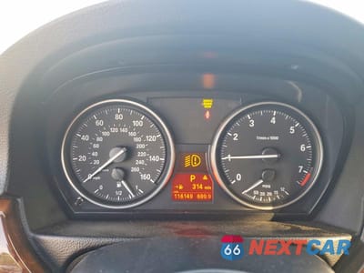 Zdjęcie 9 z 13 samochodu: 2011 BMW 328 I VIN:WBAPH7G52BNM59048 - miniatura