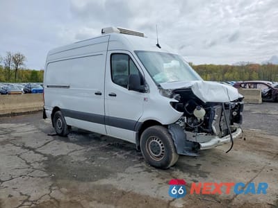 Czwarte zdjęcie samochodu z boku: 2023 MERCEDES-BENZ SPRINTER VIN:W1Y70BGY3PT129621 - miniatura