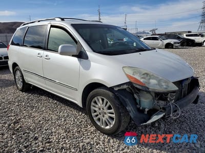 Czwarte zdjęcie samochodu z boku: 2008 TOYOTA SIENNA XLE LIMITED VIN:5TDBK22C68S015018 - miniatura