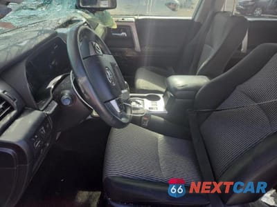 Zdjęcie 7 z 13 samochodu: 2023 TOYOTA 4RUNNER SR5 VIN:JTEEU5JR2P5294823 - miniatura