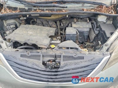 Zdjęcie 12 z 13 samochodu: 2011 TOYOTA SIENNA LE 7-PASSENGER VIN:5TDJK3DC2BS006046 - miniatura