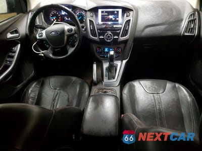 Zdjęcie 8 z 12 samochodu: 2013 FORD FOCUS TITANIUM VIN:1FADP3N24DL304015 - miniatura
