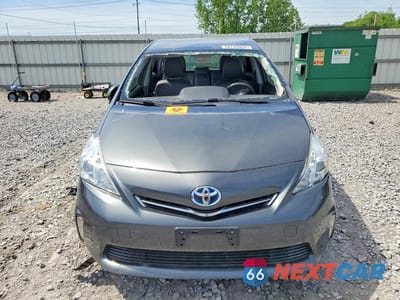 Piąte zdjęcie samochodu w środku: 2013 TOYOTA PRIUS V THREE VIN:JTDZN3EU1D3219477 - miniatura
