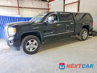 2015 GMC SIERRA K2500 DENALI 1GT120E80FF137216 - główne zdjęcie licytacji z USA - miniatura