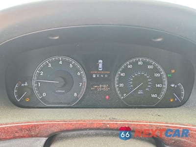 Zdjęcie 9 z 12 samochodu: 2012 HYUNDAI EQUUS SIGNATURE VIN:KMHGH4JH7CU054004 - miniatura