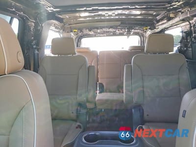 Zdjęcie 10 z 13 samochodu: 2023 CHEVROLET TAHOE C1500 PREMIER VIN:1GNSCSKD7PR116546 - miniatura