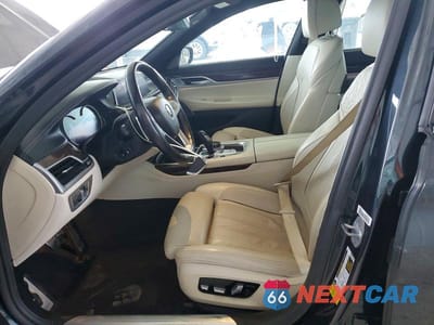 Zdjęcie 7 z 11 samochodu: 2019 BMW 740 I VIN:WBA7E2C58KB217299 - miniatura
