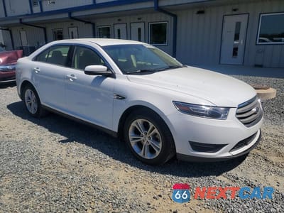 Czwarte zdjęcie samochodu z boku: 2018 FORD TAURUS SEL VIN:1FAHP2E86JG132364 - miniatura