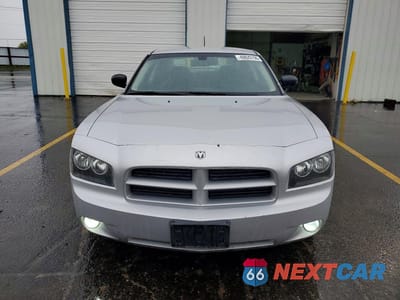 Piąte zdjęcie samochodu w środku: 2008 DODGE CHARGER VIN:2B3KA43R88H183325 - miniatura