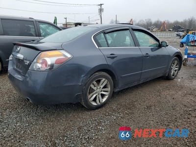 Trzecie zdjęcie samochodu z tyłu: 2010 NISSAN ALTIMA 3.5 SR VIN:1N4BL2AP9AN537175 - miniatura