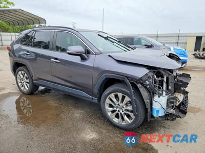 Czwarte zdjęcie samochodu z boku: 2020 TOYOTA RAV4 LIMITED VIN:JTMY1RFV9LJ021712 - miniatura