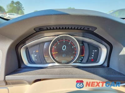Zdjęcie 9 z 13 samochodu: 2016 VOLVO S60 PLATINUM VIN:LYV402FM3GB089969 - miniatura