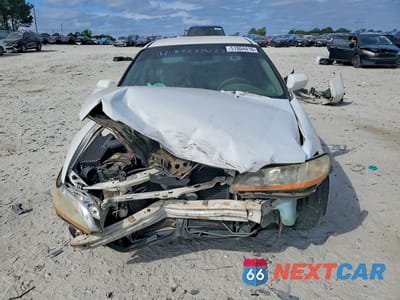 Piąte zdjęcie samochodu w środku: 2000 HONDA ACCORD LX VIN:1HGCG6659YA132048 - miniatura