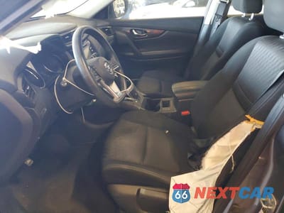 Zdjęcie 7 z 14 samochodu: 2017 NISSAN ROGUE S VIN:KNMAT2MV5HP513101 - miniatura