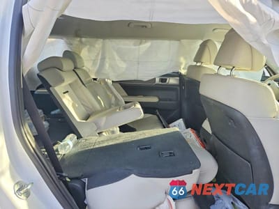 Zdjęcie 11 z 13 samochodu: 2024 HYUNDAI SANTA FE VIN:5NMP2DGL8RH005265 - miniatura