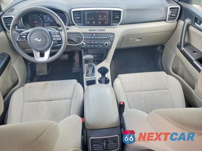 Zdjęcie 8 z 11 samochodu: 2020 KIA SPORTAGE LX VIN:KNDPM3AC4L7739719 - miniatura