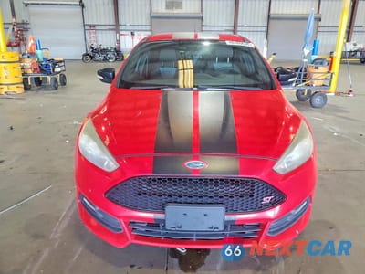 Piąte zdjęcie samochodu w środku: 2016 FORD FOCUS ST VIN:1FADP3L96GL397320 - miniatura