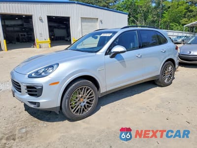 2017 PORSCHE CAYENNE SE HYBRID PLATINUM WP1AE2A25HLA69020 - główne zdjęcie licytacji z USA - miniatura