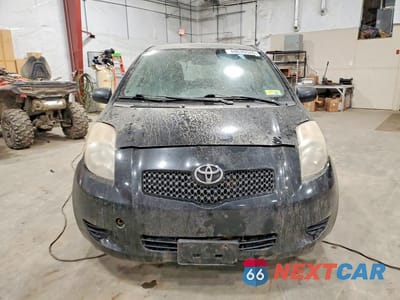 Piąte zdjęcie samochodu w środku: 2008 TOYOTA YARIS BASE VIN:JTDJT923585216335 - miniatura