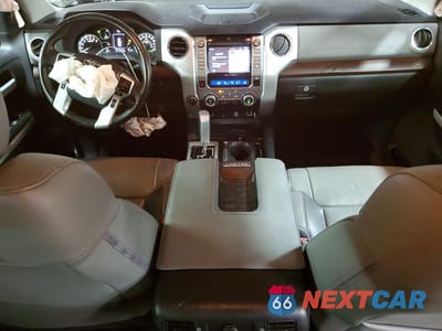 Zdjęcie 8 z 12 samochodu: 2019 TOYOTA TUNDRA LIMITED VIN:5TFHY5F17KX867785 - miniatura