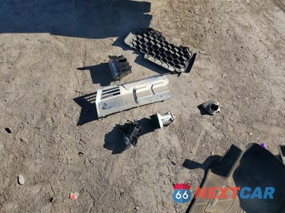 Zdjęcie 12 z 13 samochodu: 2026 CHEVROLET SILVERADO K1500 HIGH COUNTRY VIN:2GCUKJED3T1100146 - miniatura