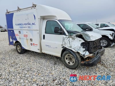 Czwarte zdjęcie samochodu z boku: 2013 GMC SAVANA DELIVERY TRUCK VIN:1GD072BG9D1133062 - miniatura