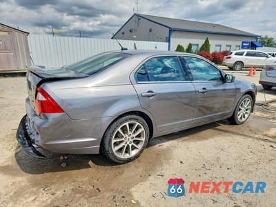 Trzecie zdjęcie samochodu z tyłu: 2010 FORD FUSION SEL VIN:3FAHP0JG1AR188206 - miniatura