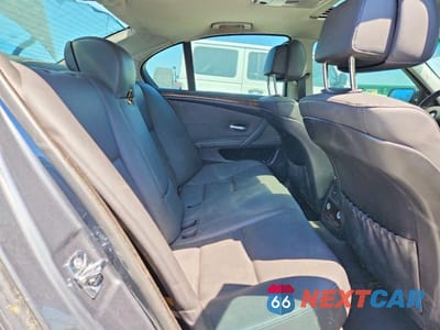 Zdjęcie 10 z 12 samochodu: 2009 BMW 528 I VIN:WBANU53529C120339 - miniatura