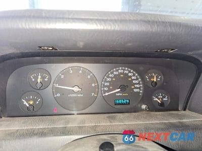 Zdjęcie 9 z 13 samochodu: 2002 JEEP GRAND CHEROKEE LAREDO VIN:1J4GW48N82C188976 - miniatura