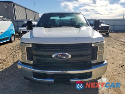 Piąte zdjęcie samochodu w środku: 2017 FORD F250 SUPER DUTY VIN:1FT7X2A62HED11243 - miniatura
