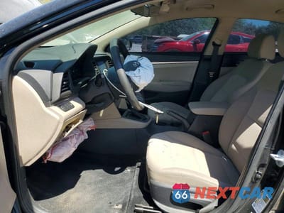 Zdjęcie 7 z 12 samochodu: 2019 HYUNDAI ELANTRA SE VIN:5NPD74LF7KH486770 - miniatura