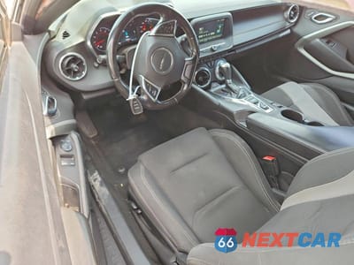 Zdjęcie 8 z 12 samochodu: 2016 CHEVROLET CAMARO LT VIN:1G1FB1RS9G0182251 - miniatura