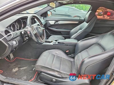 Zdjęcie 7 z 12 samochodu: 2013 MERCEDES-BENZ C 250 VIN:WDDGJ4HB4DG099692 - miniatura