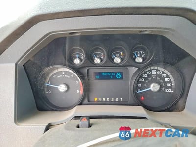 Zdjęcie 9 z 11 samochodu: 2014 FORD F550 SUPER DUTY VIN:1FDUF5GY0EEA61296 - miniatura