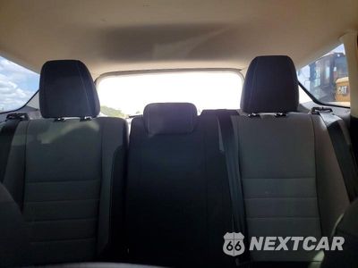 Zdjęcie 10 z 14 samochodu: 2017 FORD ESCAPE S VIN:1FMCU0F72HUA20367 - miniatura