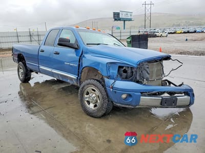 Czwarte zdjęcie samochodu z boku: 2006 DODGE RAM 3500 ST VIN:3D7LX38C26G261567 - miniatura