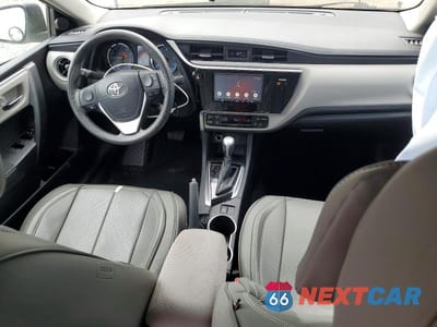 Zdjęcie 8 z 12 samochodu: 2017 TOYOTA COROLLA LE VIN:2T1BURHEXHC834067 - miniatura