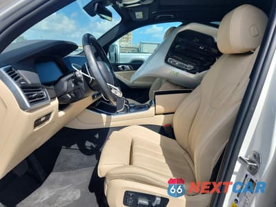 Zdjęcie 7 z 13 samochodu: 2021 BMW X5 SDRIVE 40I VIN:5UXCR4C01M9H71981 - miniatura