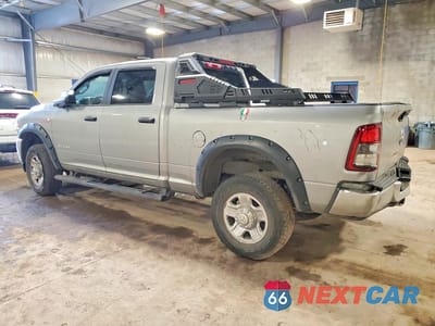Drugie zdjęcie samochodu z przodu: 2022 RAM 2500 BIG HORN VIN:3C6UR5DJ3NG323606 - miniatura