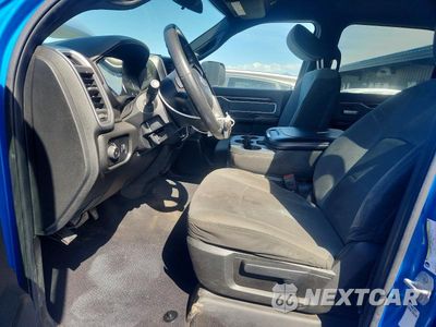 Zdjęcie 7 z 13 samochodu: 2021 RAM 2500 BIG HORN VIN:3C6UR5DL1MG522959 - miniatura
