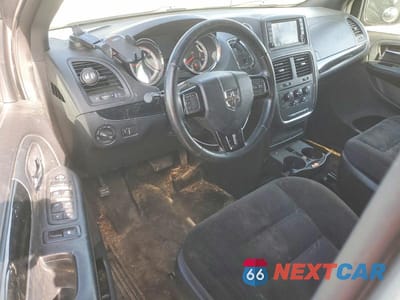 Zdjęcie 8 z 13 samochodu: 2018 DODGE GRAND CARAVAN SE VIN:2C4RDGBG1JR221192 - miniatura