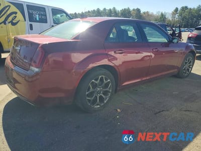 Trzecie zdjęcie samochodu z tyłu: 2018 CHRYSLER 300 S VIN:2C3CCAGG7JH181631 - miniatura