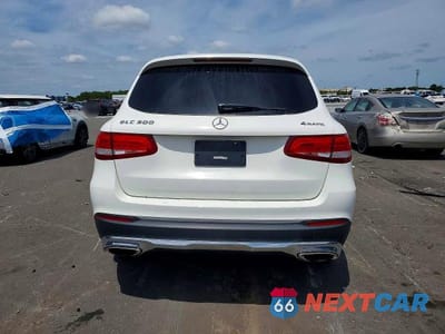 Zdjęcie 6 z 12 samochodu: 2016 MERCEDES-BENZ GLC 300 4MATIC VIN:WDC0G4KB1GF100787 - miniatura