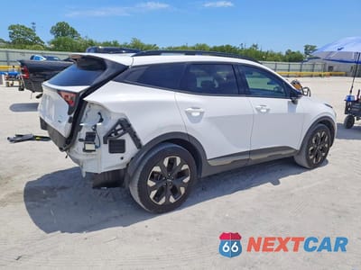 Trzecie zdjęcie samochodu z tyłu: 2023 KIA SPORTAGE X LINE VIN:5XYK6CAFXPG095151 - miniatura