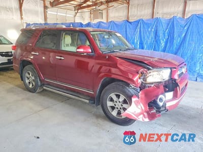 Czwarte zdjęcie samochodu z boku: 2013 TOYOTA 4RUNNER SR5 VIN:JTEBU5JR8D5148411 - miniatura