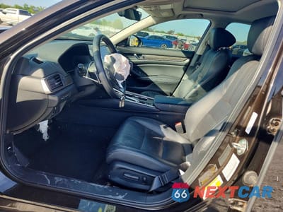 Zdjęcie 7 z 12 samochodu: 2018 HONDA ACCORD TOURING VIN:1HGCV1F92JA030446 - miniatura