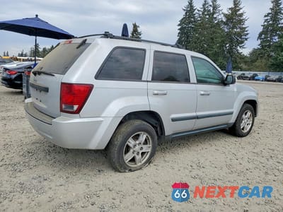 Trzecie zdjęcie samochodu z tyłu: 2008 JEEP GRAND CHEROKEE LAREDO VIN:1J8GR48K38C171524 - miniatura