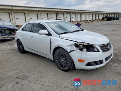 Czwarte zdjęcie samochodu z boku: 2012 SUZUKI KIZASHI SE VIN:JS2RF9A39C6100608 - miniatura