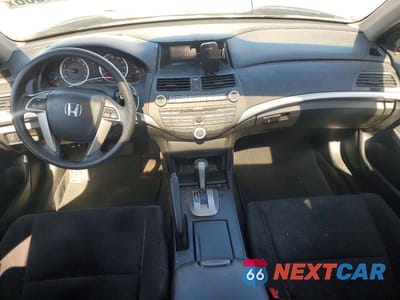 Zdjęcie 8 z 12 samochodu: 2010 HONDA ACCORD EX VIN:1HGCP2F72AA163691 - miniatura